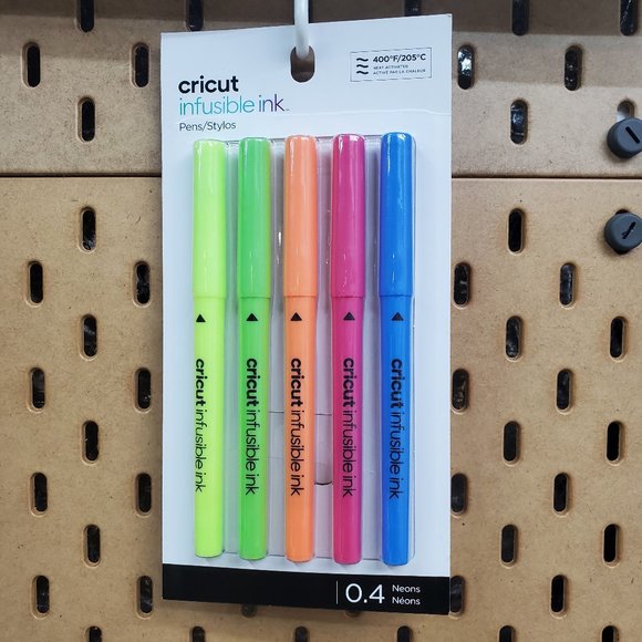 **NIB** Cricut Infusible Ink Pens - Picture 1 of 4